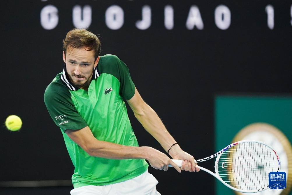 容中的疲软 容中的疲软